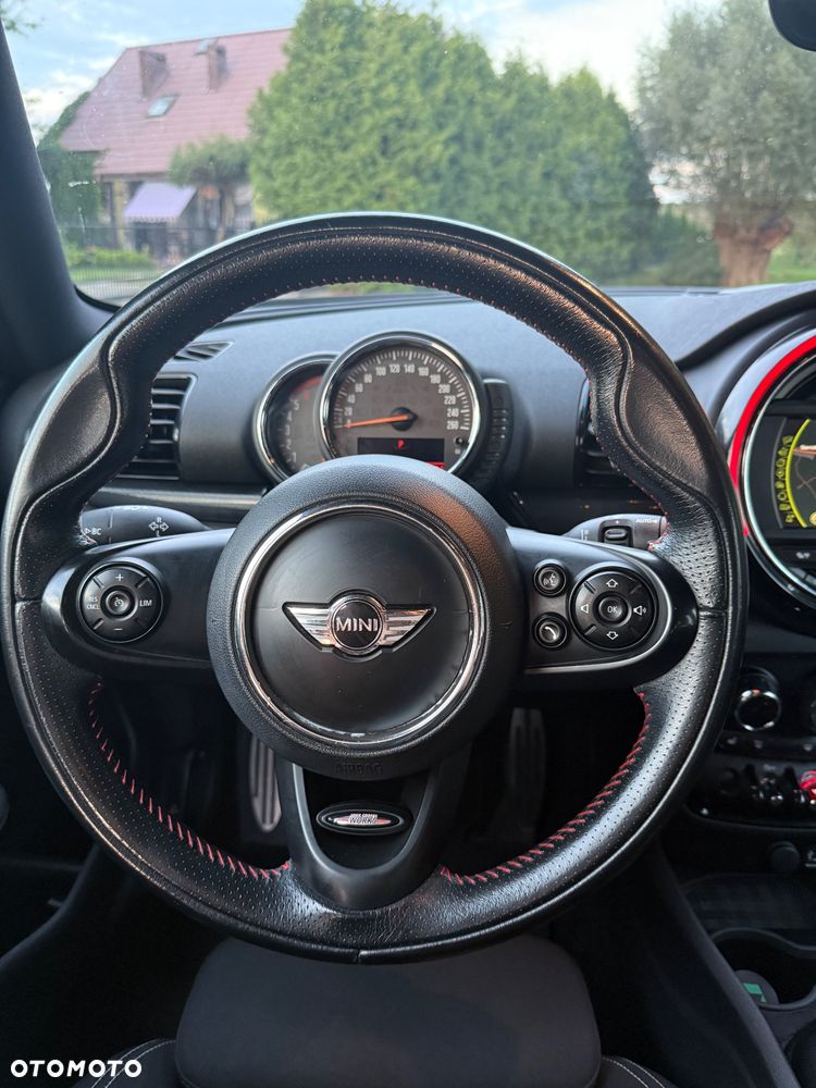 MINI Clubman Cooper D - 13