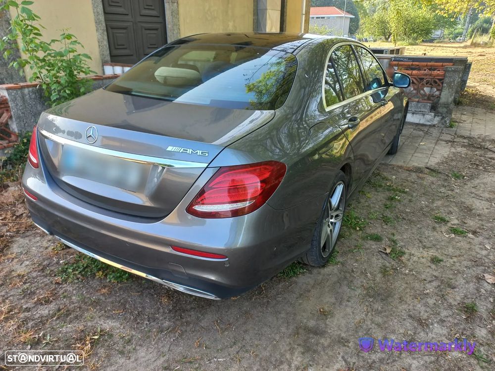Mercedes-Benz E 220 d AMG - 7
