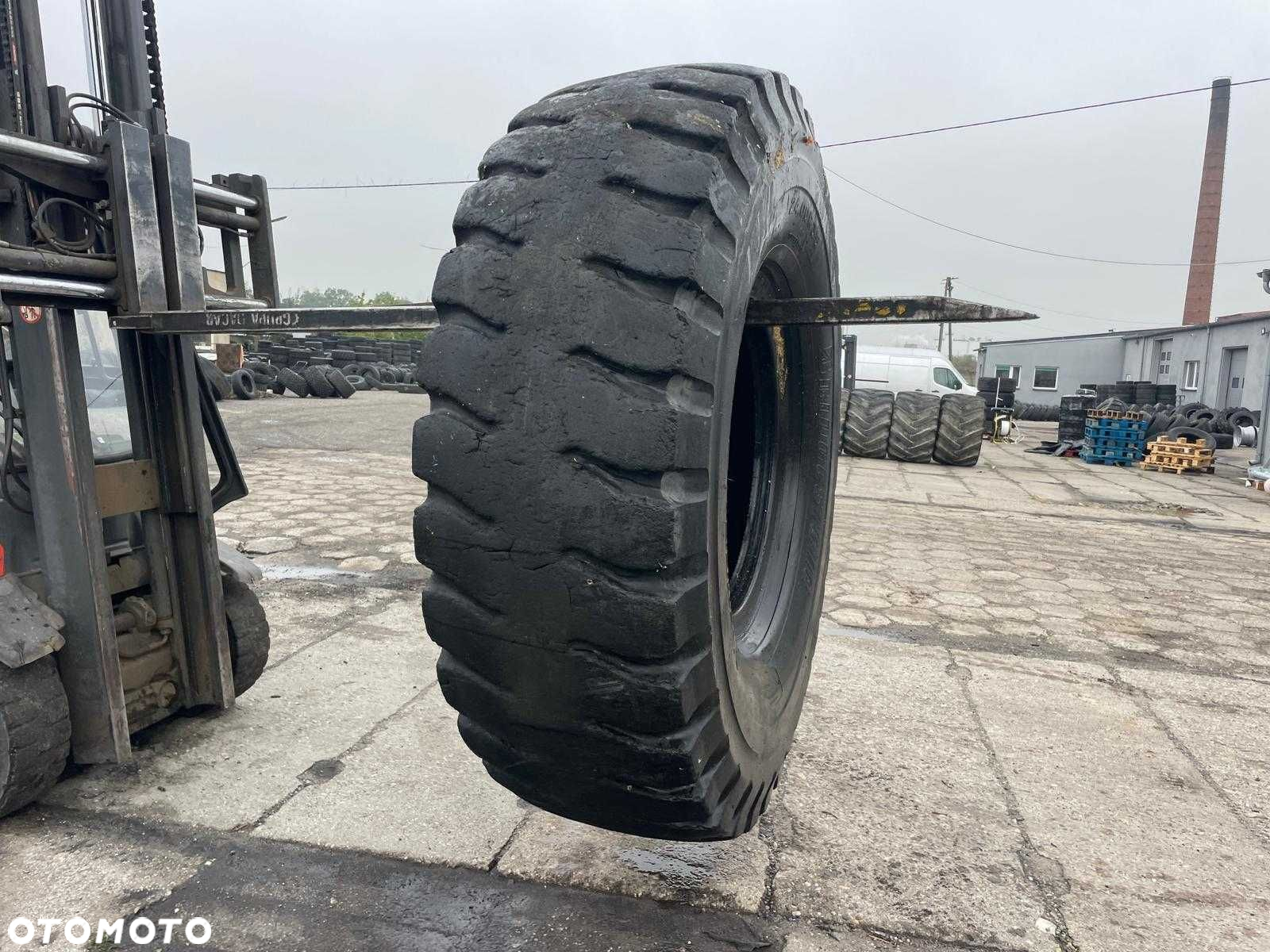 24.00R35 OPONA BRIDGESTONE V-STEEL R-LUG S 50% bieżnika 24.00-35 - 2