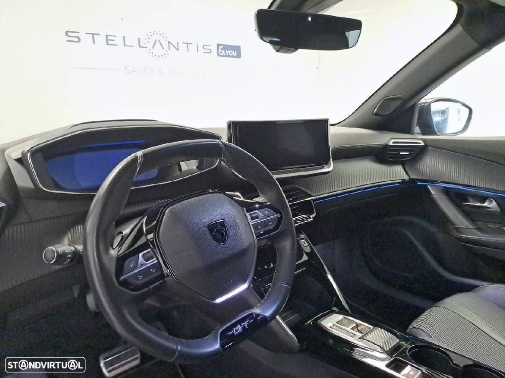 Peugeot 2008 1.2 PureTech GT EAT8 - 8