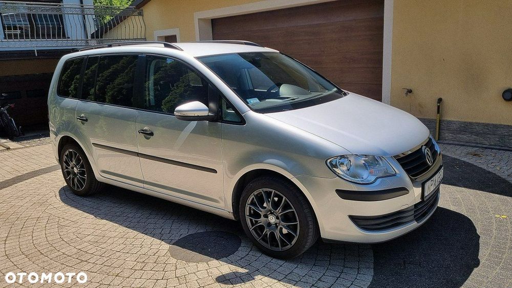 Volkswagen Touran - 7