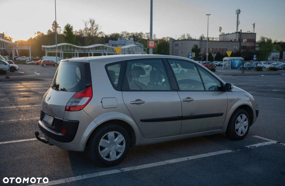 Renault Scenic 1.5 dCi Confort Expression - 3