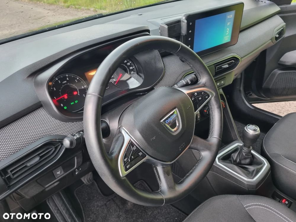 Dacia Sandero TCe 90 Essential - 14