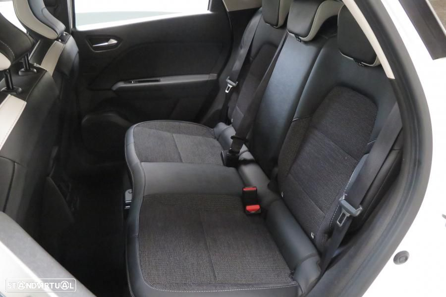 Renault Captur 1.0 TCe Techno Bi-Fuel - 28