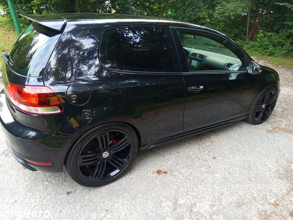 Volkswagen Golf - 12