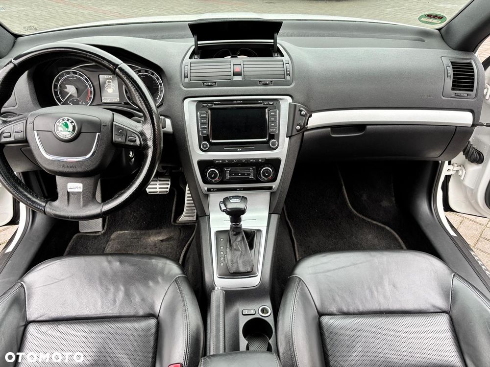 Skoda Octavia 2.0 TDI DPF DSG RS - 20