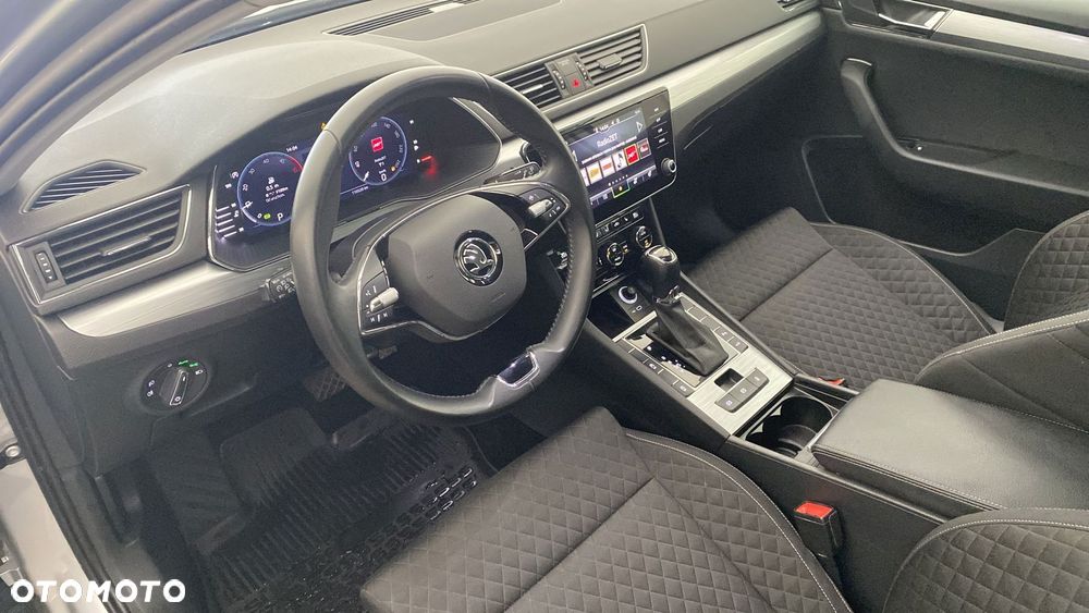 Skoda Superb 2.0 TDI SCR Ambition DSG - 10