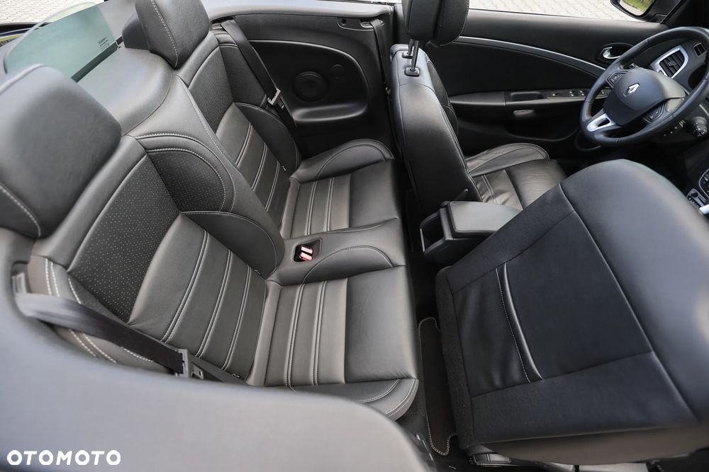 Renault Megane - 23