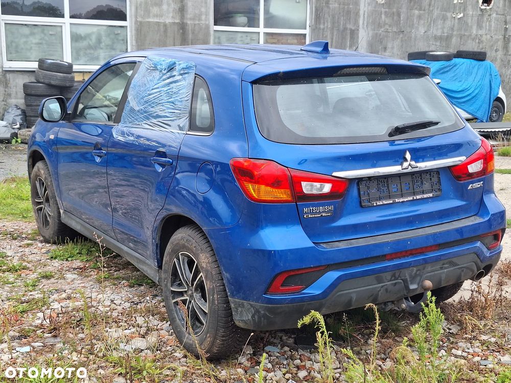 Mitsubishi ASX - 8
