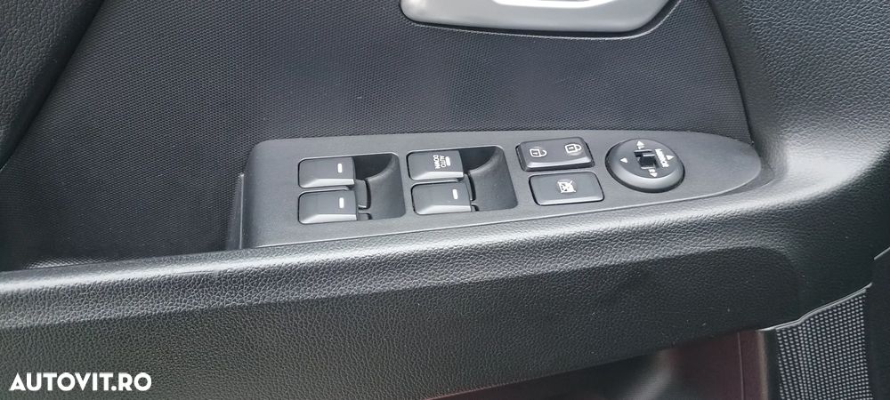 Kia Sportage 1.7 DSL MT 4x2 CLASSIC - 9