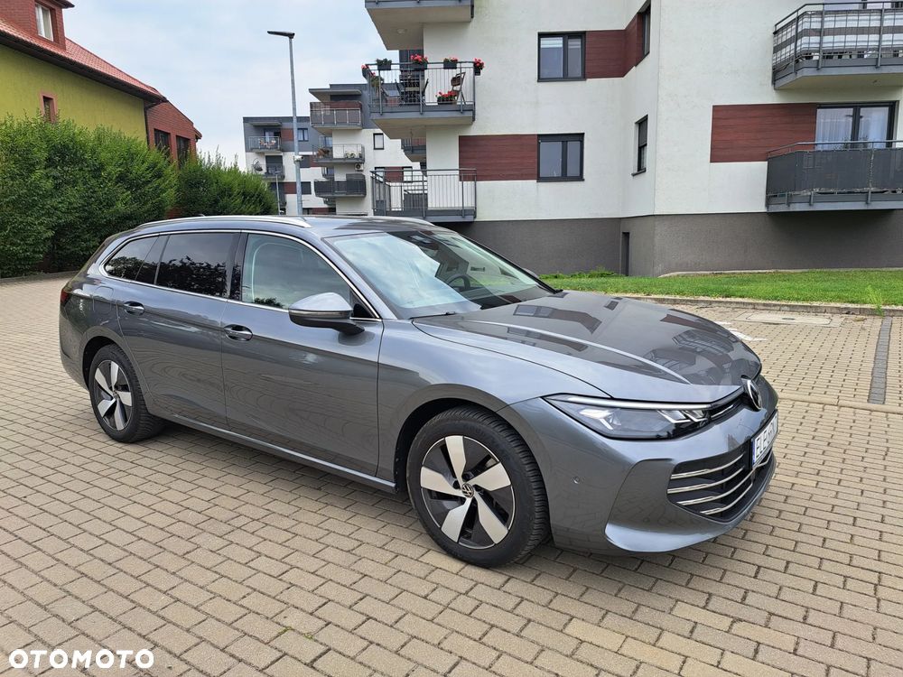 Volkswagen Passat 2.0 TDI EVO Business DSG - 1