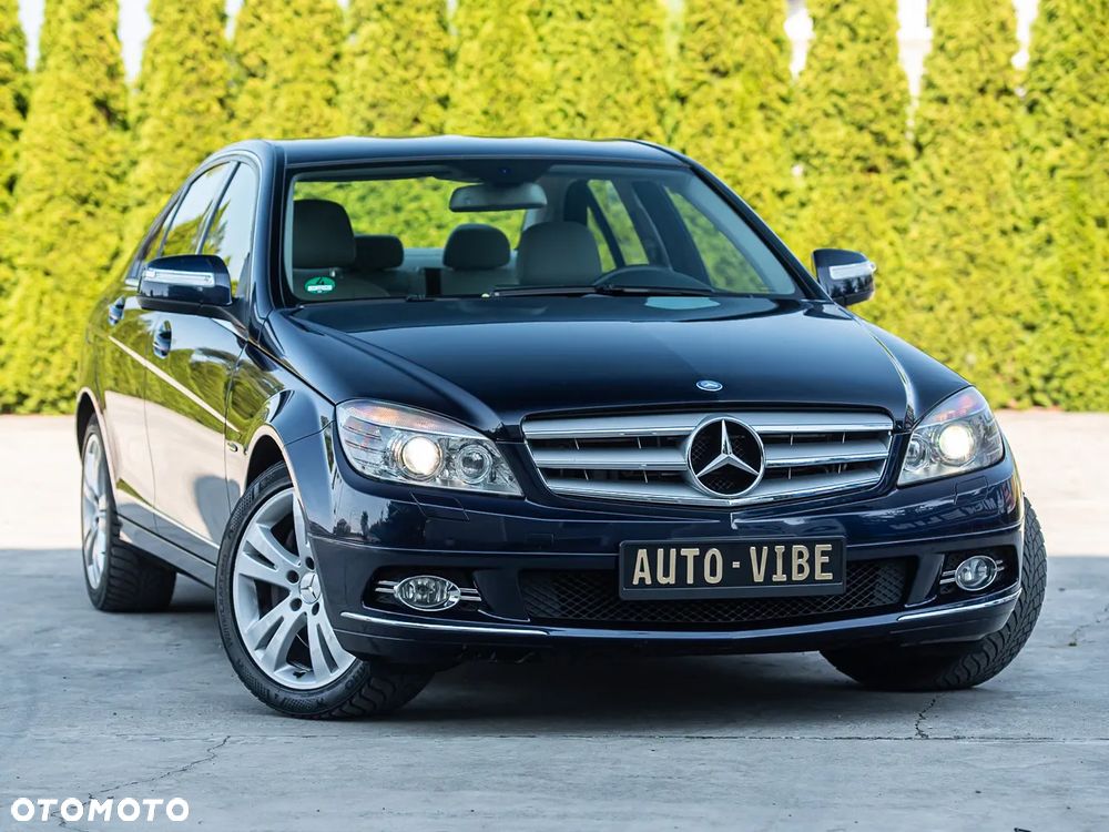Mercedes-Benz Klasa C 350 CDI DPF 4Matic 7G-TRONIC Avantgarde - 2
