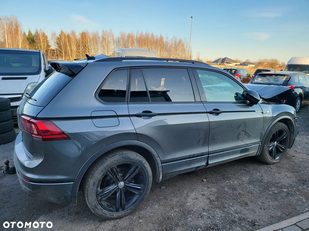 Volkswagen Tiguan 1.5 TSI OPF DSG R-Line - 1