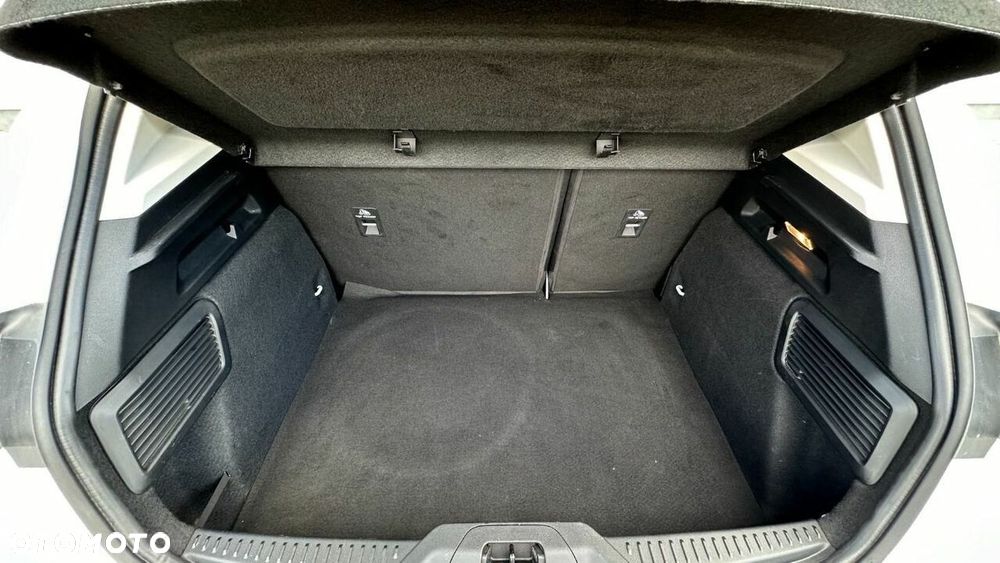 Ford Focus 1.0 EcoBoost Active - 10