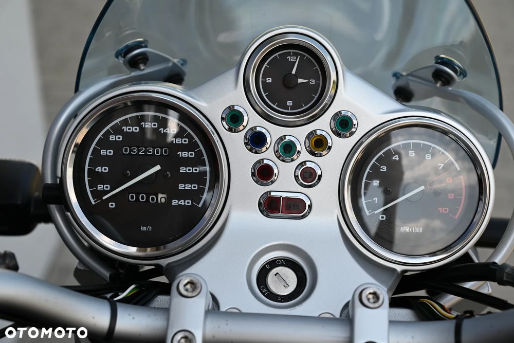 BMW R - 8