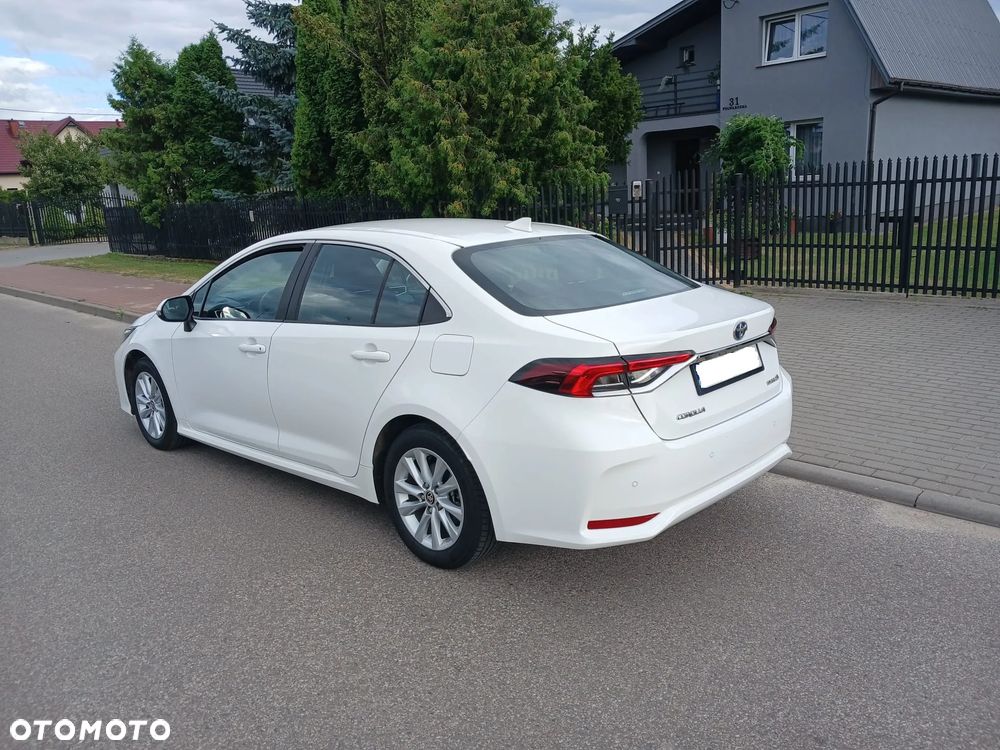 Toyota Corolla 1.8 Hybrid Comfort - 4