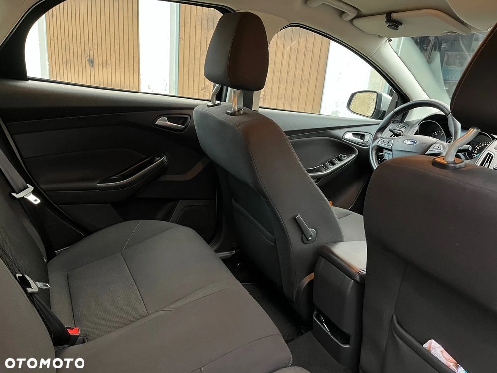 Ford Focus 1.5 TDCi Trend - 10