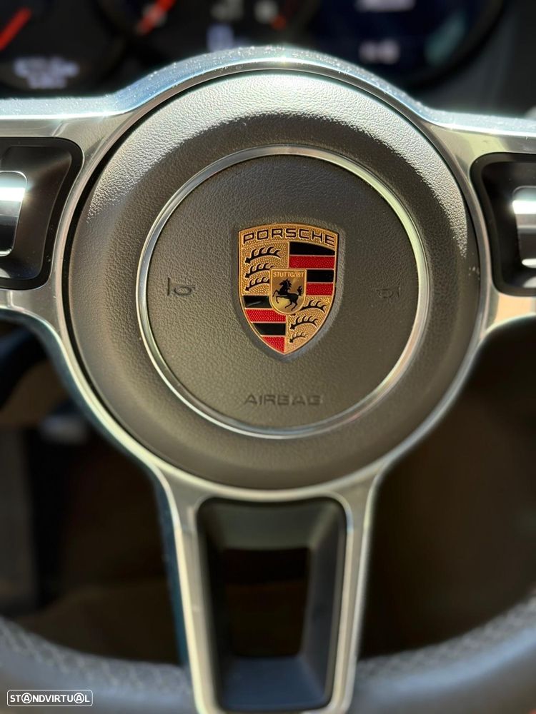 Porsche Macan Standard - 9