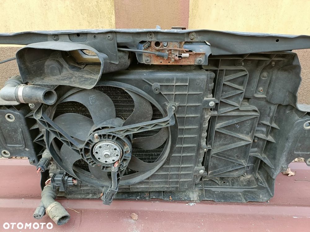 SKODA FABIA I 99-08 r. 1,4 B pas przedni komplet chłodnic WENTYLATOR + - 11