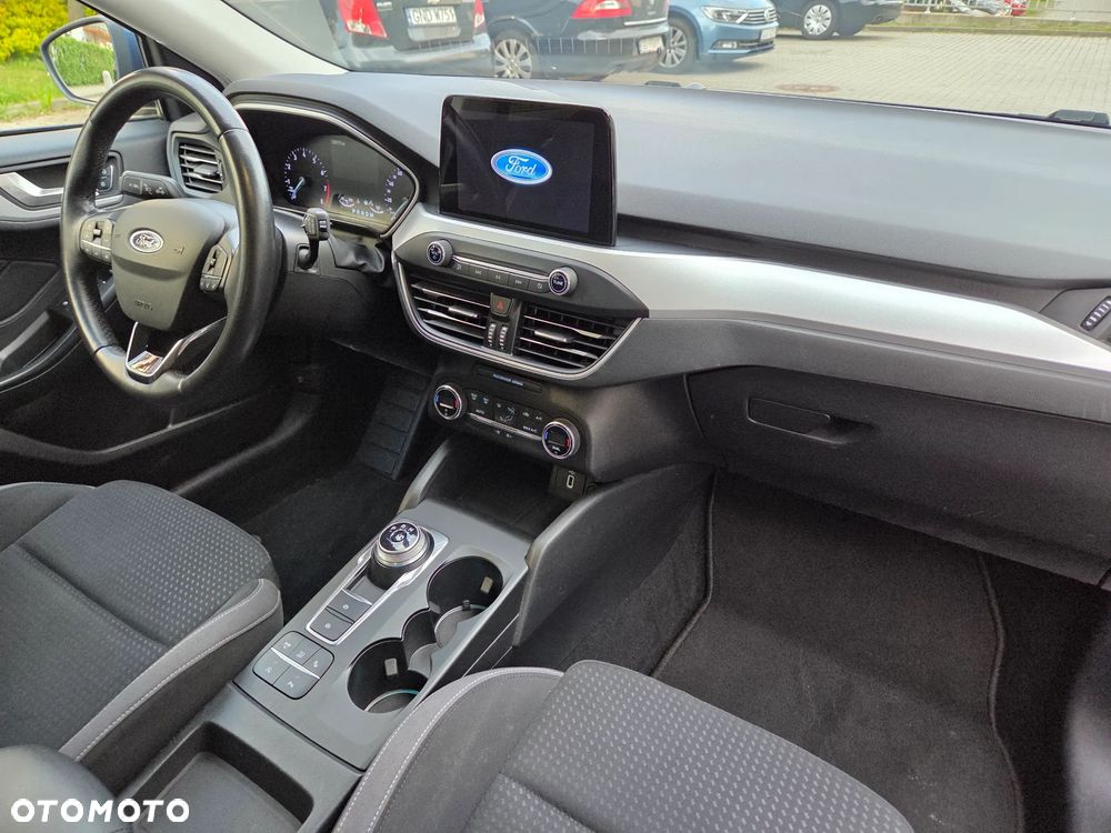 Ford Focus 1.0 EcoBoost Active Business - 10