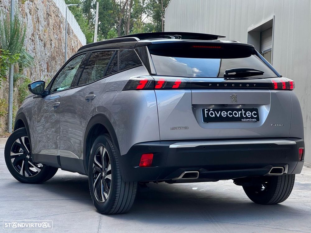 Peugeot 2008 1.2 PureTech GT Line - 28