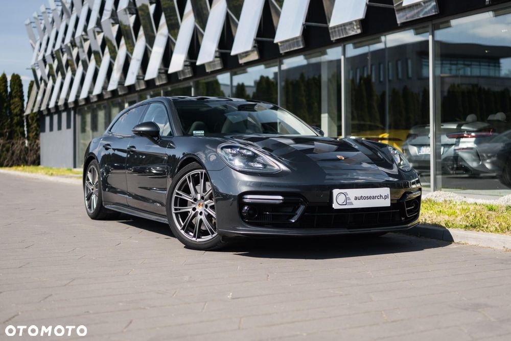 Porsche Panamera 4S - 3