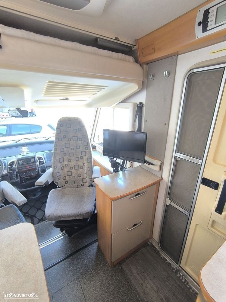 Hymer Classe B B614 Nacional (AL-KO) - 6
