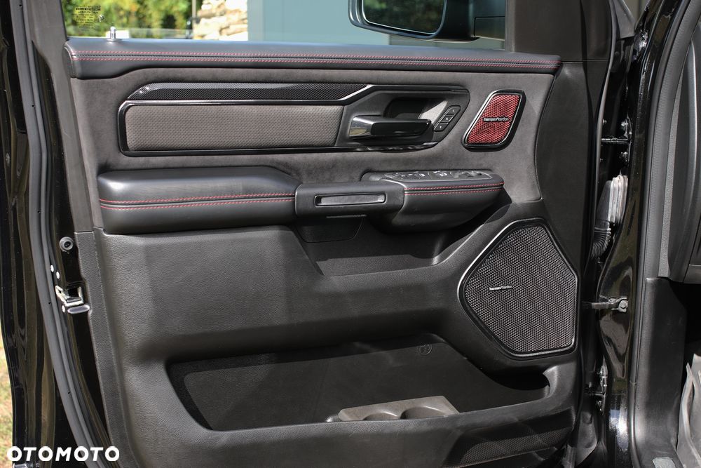 RAM 1500 TRX - 24