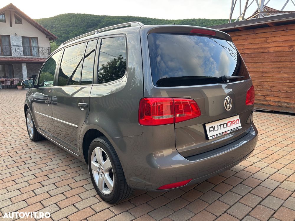 Volkswagen Touran 2.0 TDI DPF DSG Highline - 4