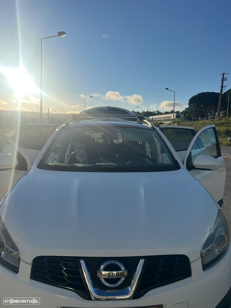 Nissan Qashqai - 1