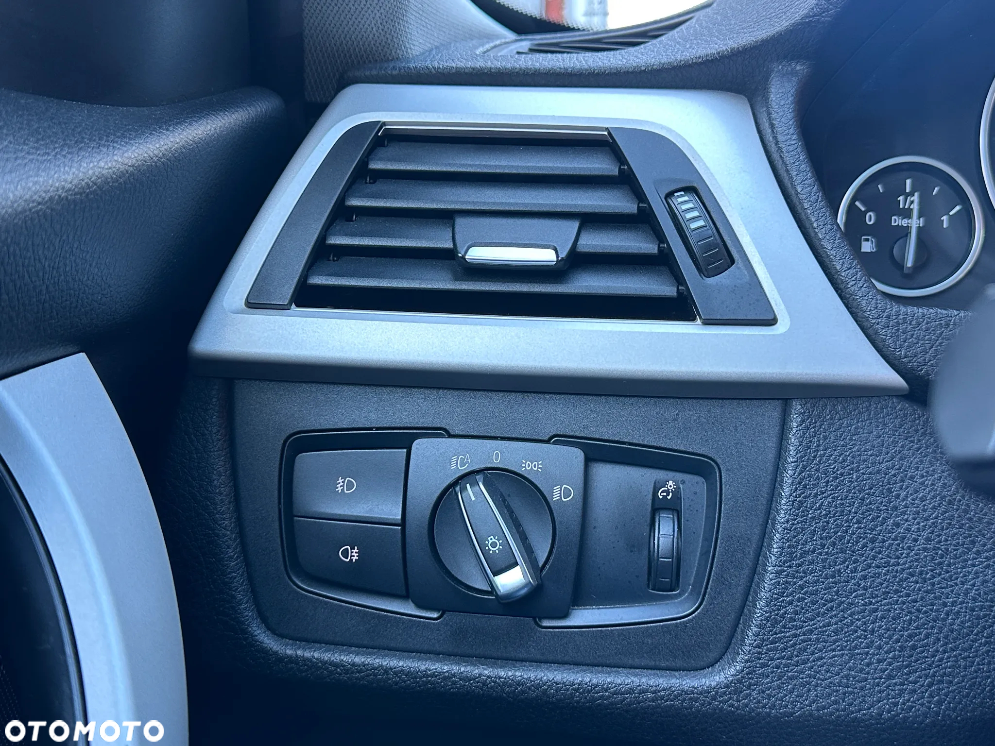 BMW Seria 3 - 26