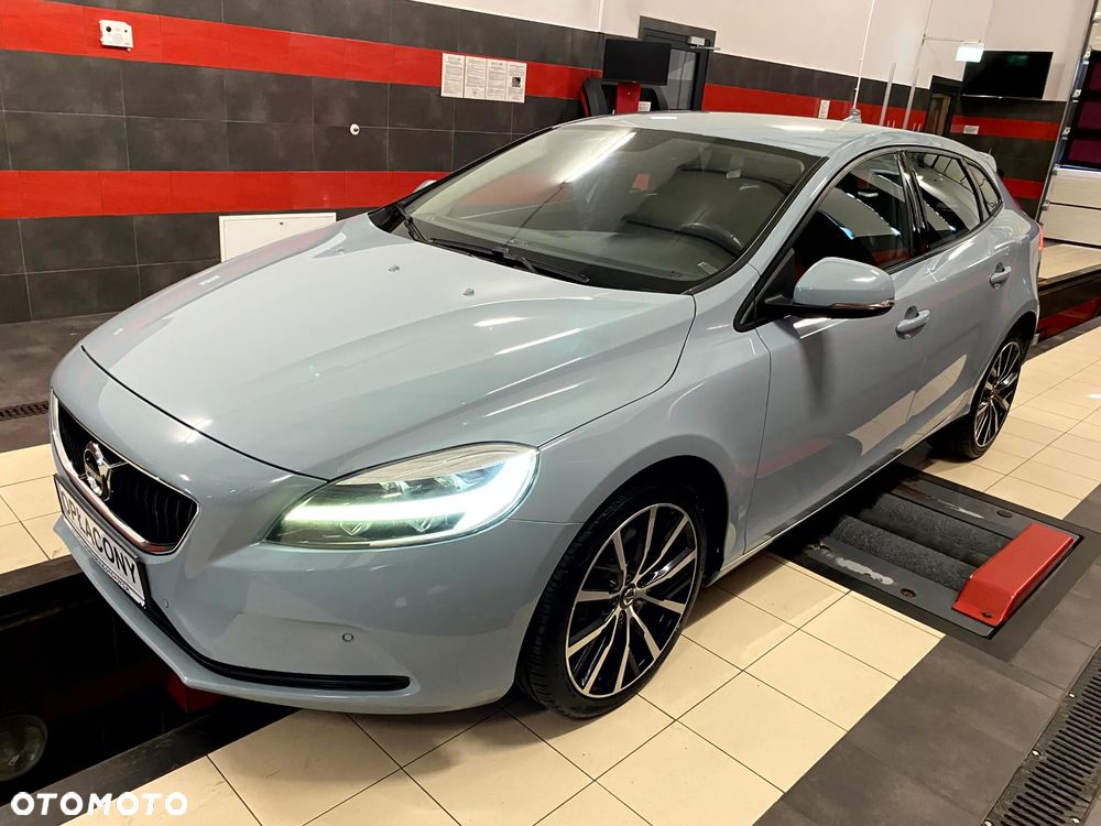 Volvo V40 D3 Summum - 7