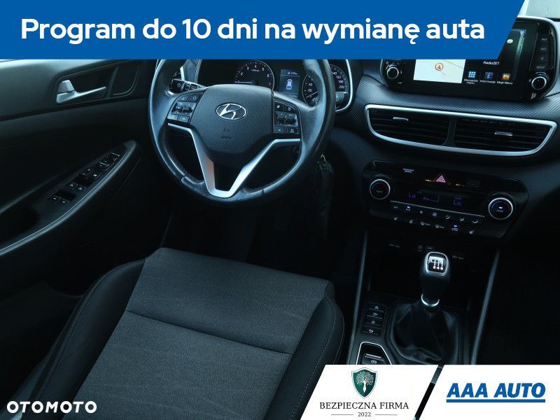 Hyundai Tucson - 8