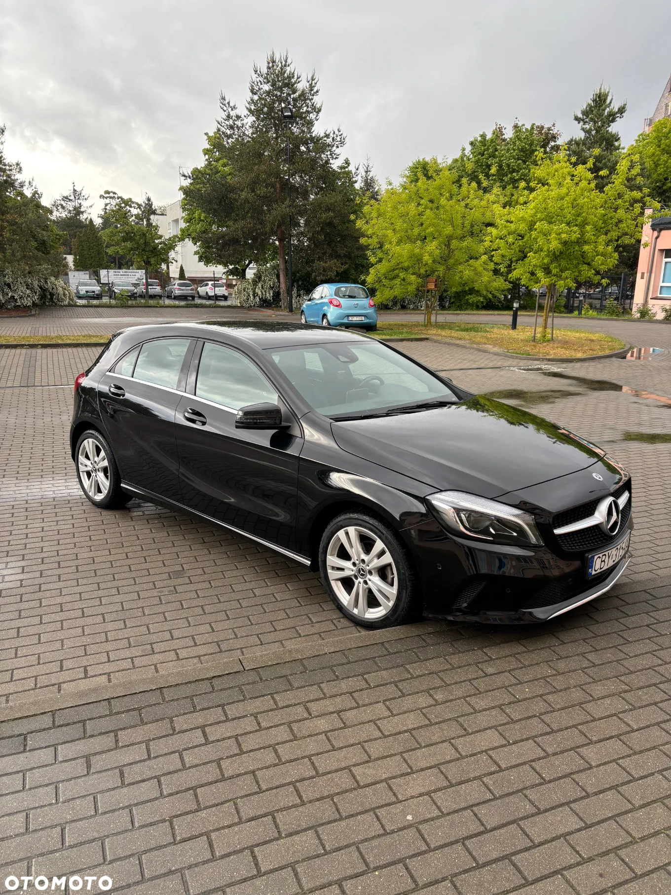 Mercedes-Benz Klasa A 180 d 7G-DCT Urban - 2