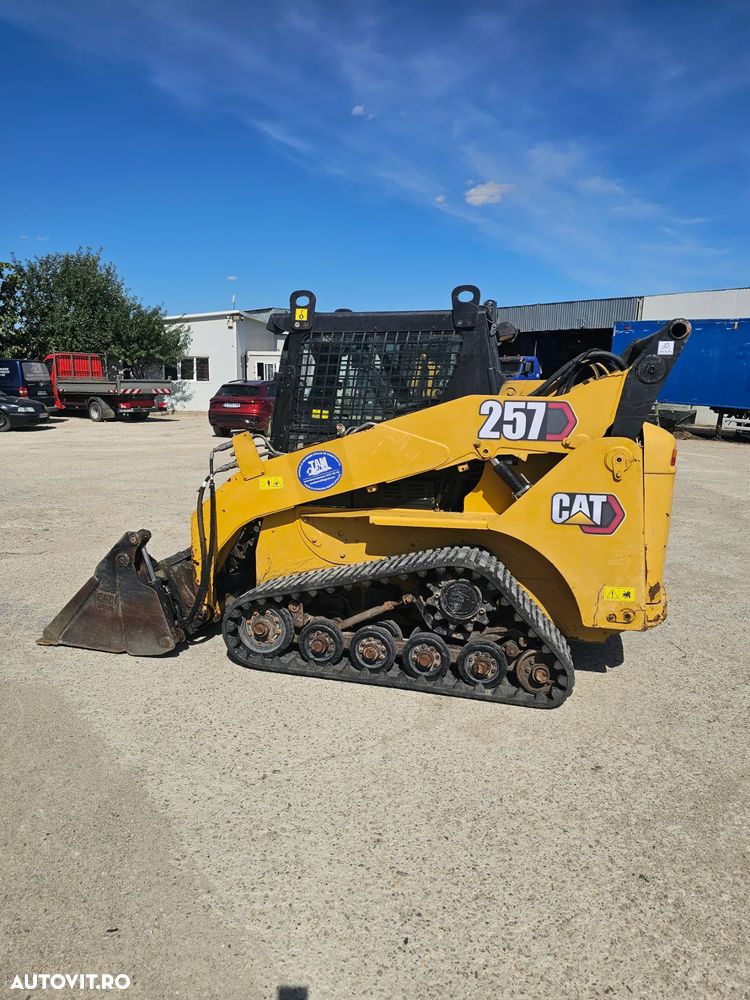 Caterpillar Cat 257B  bobcat miniincarcator frontal minivola compact senile - 13