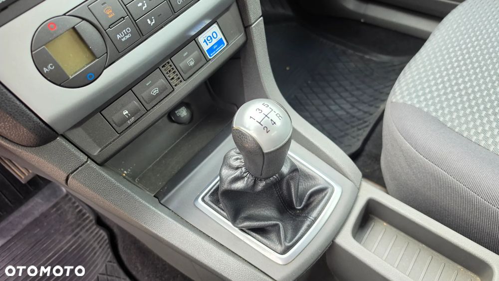 Ford Focus 1.8 FF Ghia - 20