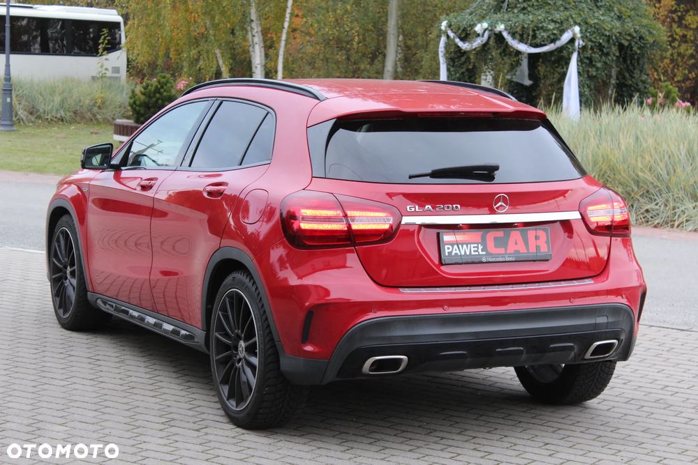 Mercedes-Benz GLA 200 7G-DCT Edition 1 - 7