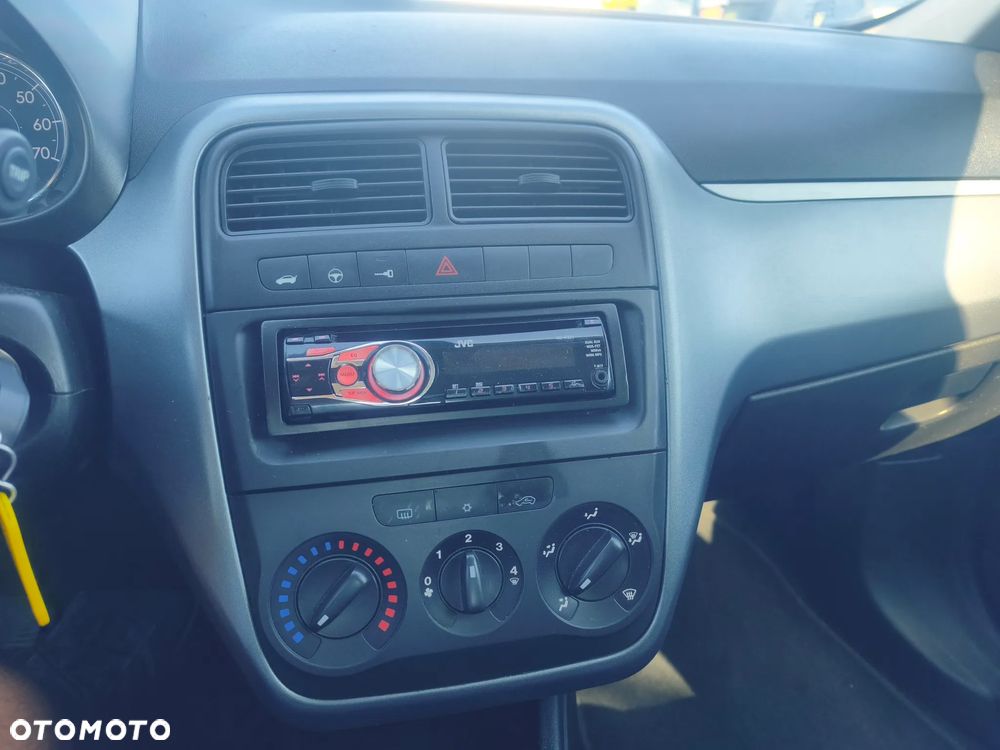 Fiat Punto - 20