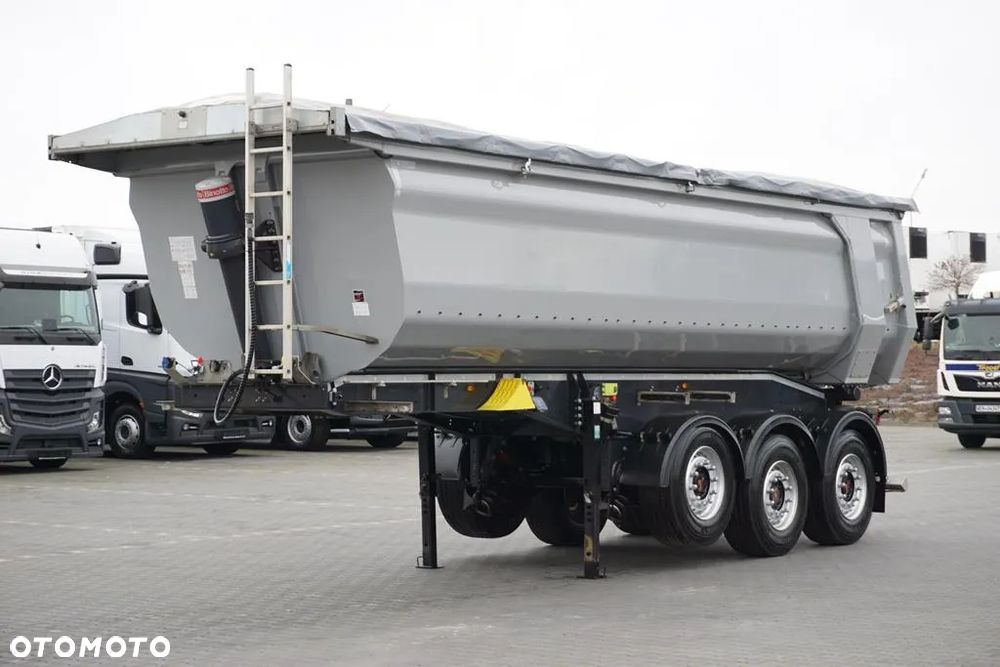 Schwarzmuller / WYWROTKA / 27 M3 / 2 X OŚ PODNOSZONA - 1