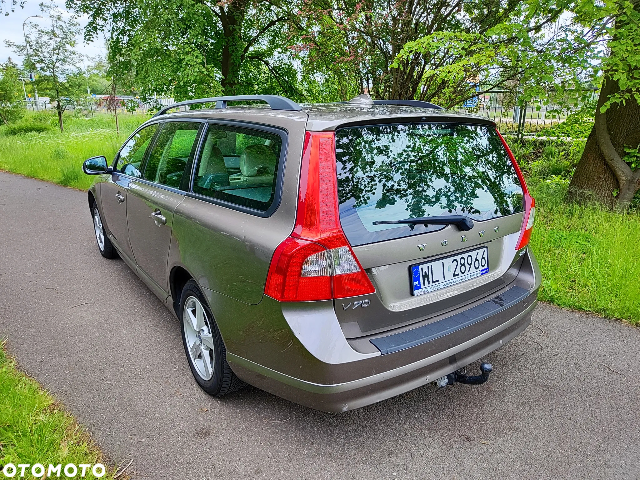 Volvo V70 2.0D Momentum - 10
