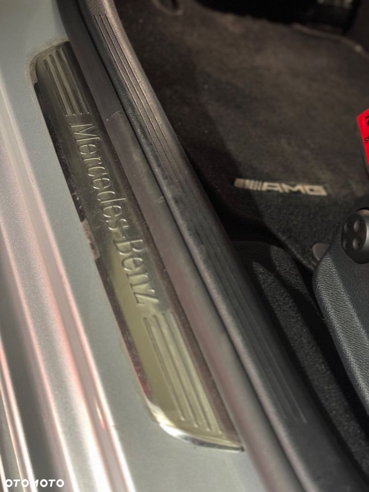 Mercedes-Benz Klasa E - 18