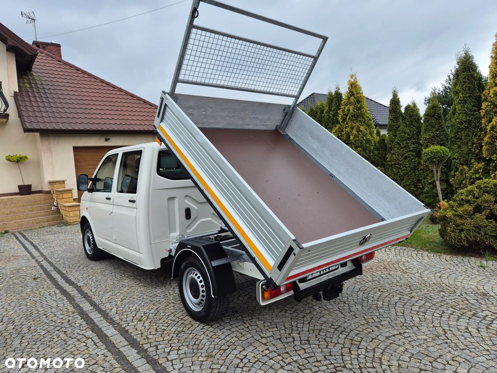 Volkswagen T5 Wywrotka - 36
