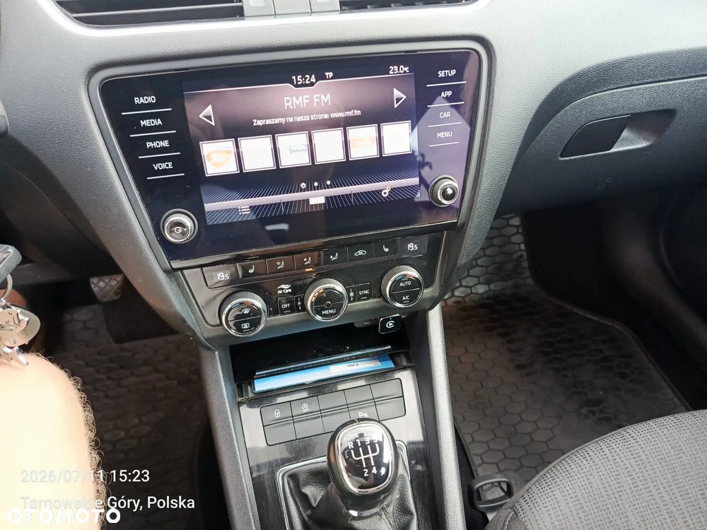 Skoda Octavia 1.6 TDI Style - 6