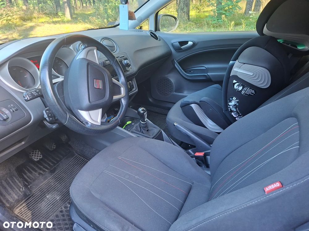 Seat Ibiza - 4