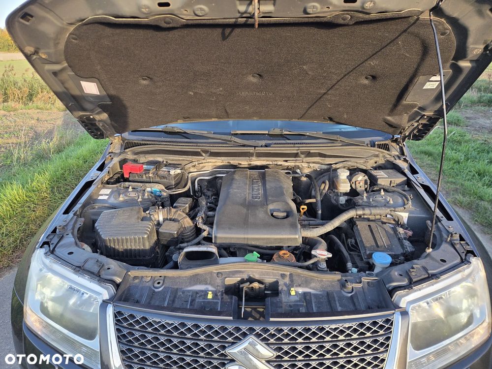 Suzuki Grand Vitara - 11