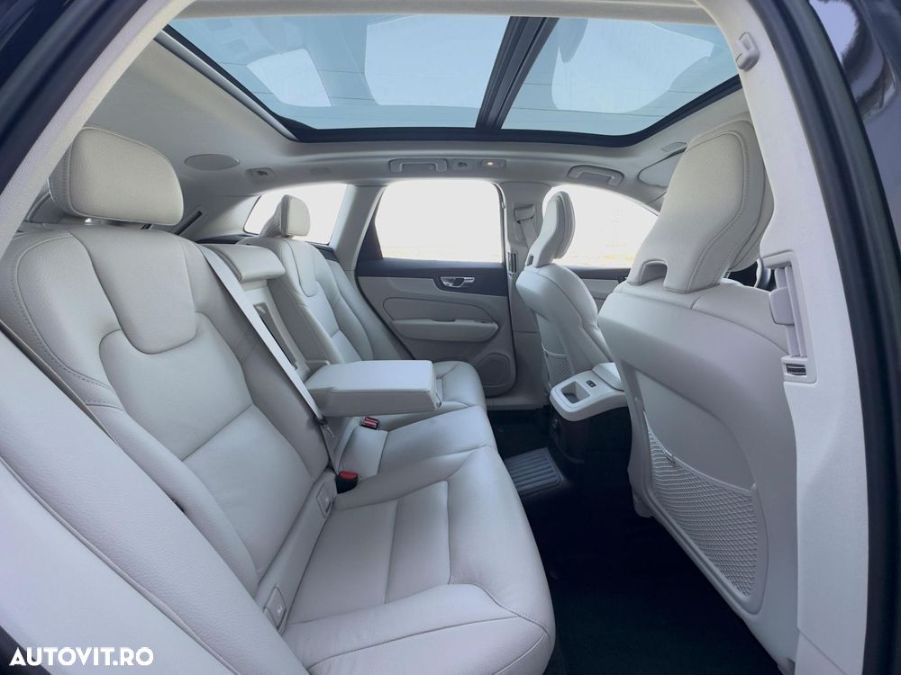 Volvo XC 60 Recharge T6 Twin Engine eAWD Inscription Expression - 20