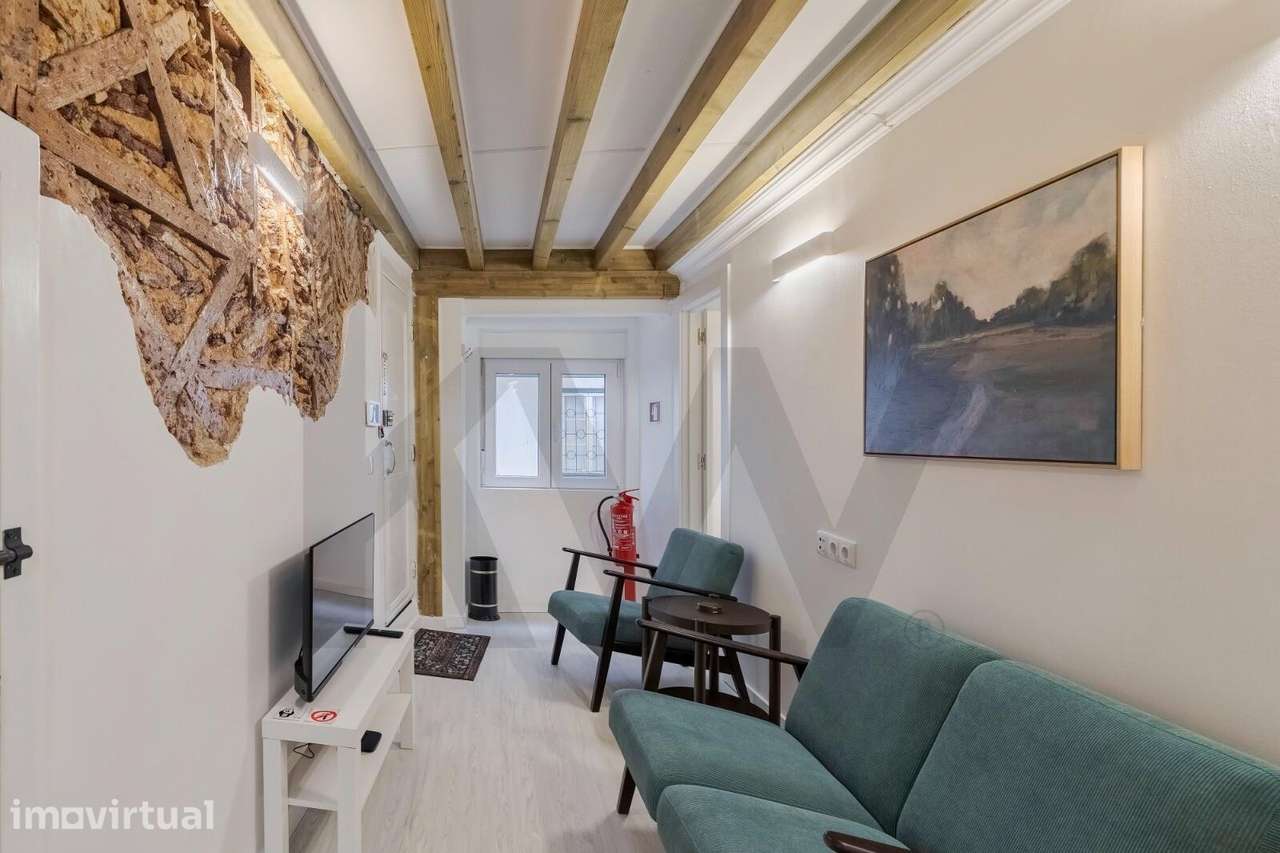 Prédio Totalmente Renovado com Licença de AL Arroios, Lisboa – Oportun - Grande imagem: 3/46