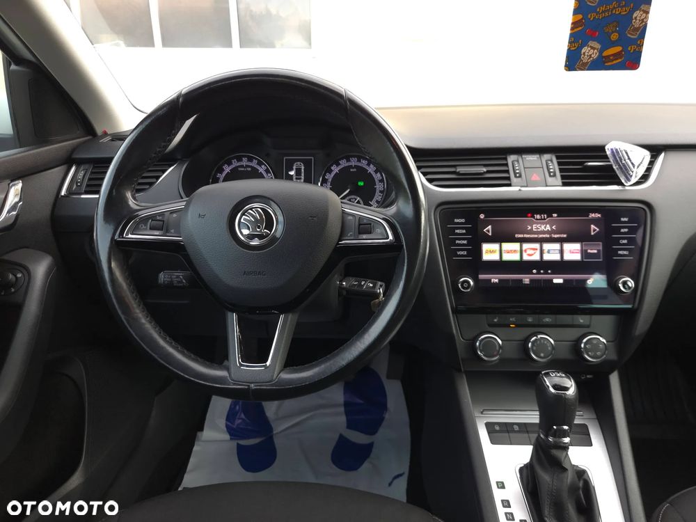 Skoda Octavia 2.0 TDI Style DSG - 25