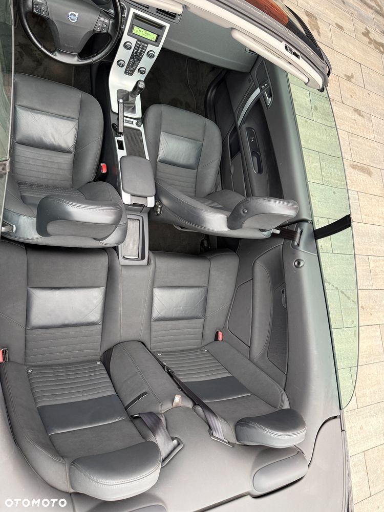 Volvo C70 2.0D Summum - 19