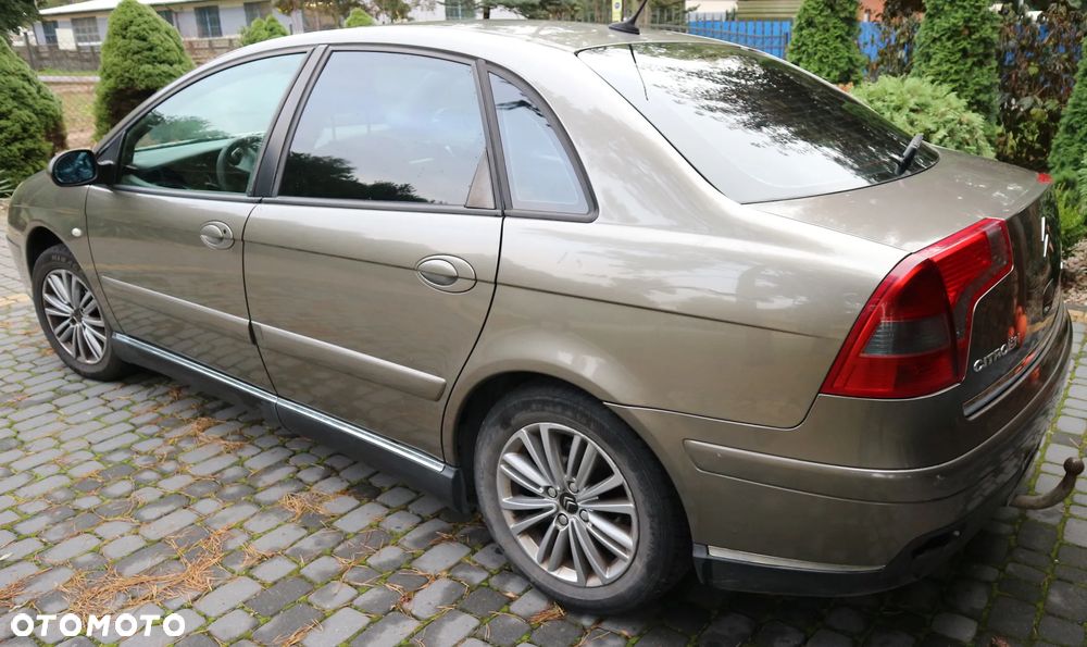 Citroën C5 2.0 HDi Confort - 4